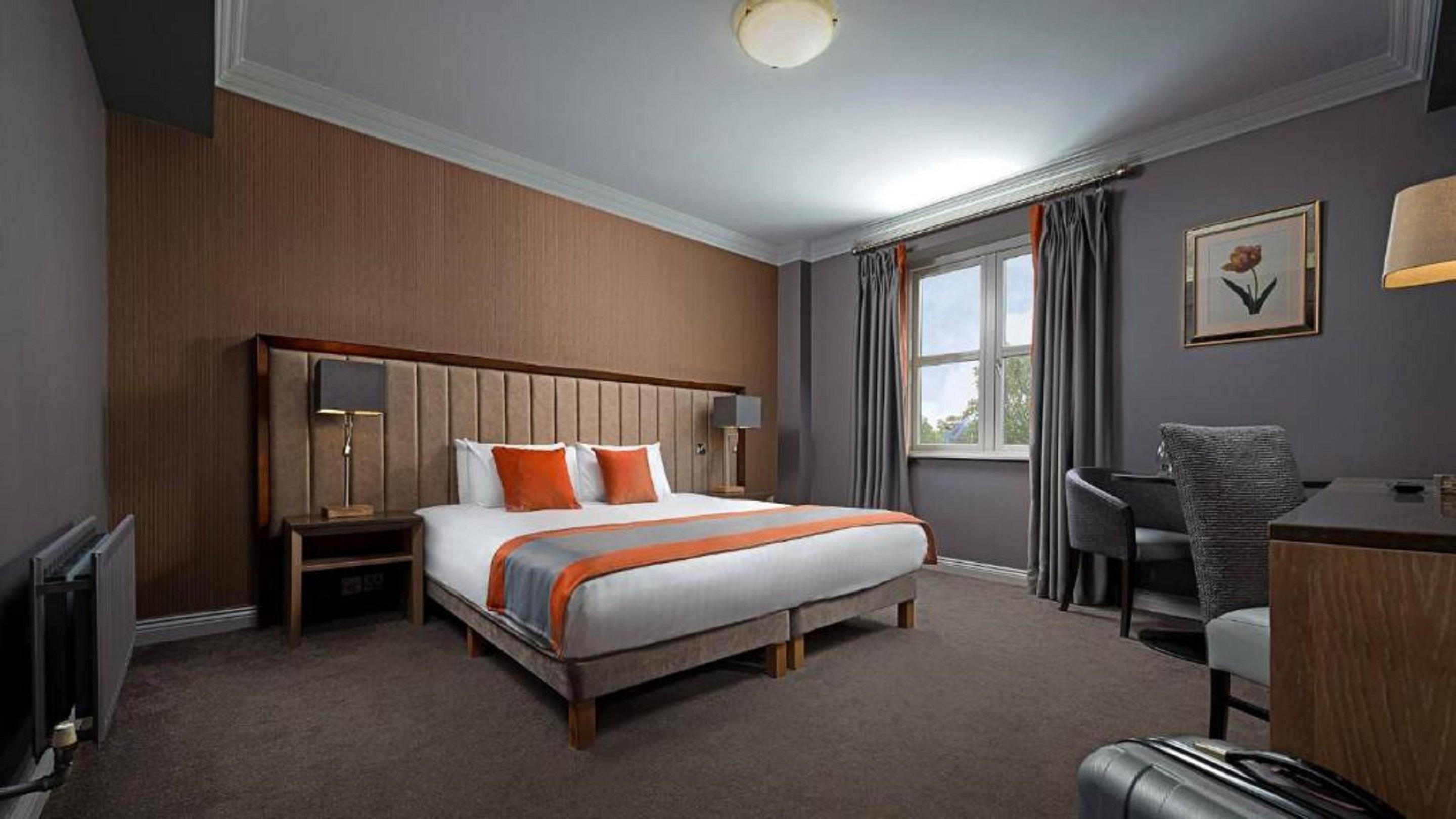 Hotel Midlands Park 4*