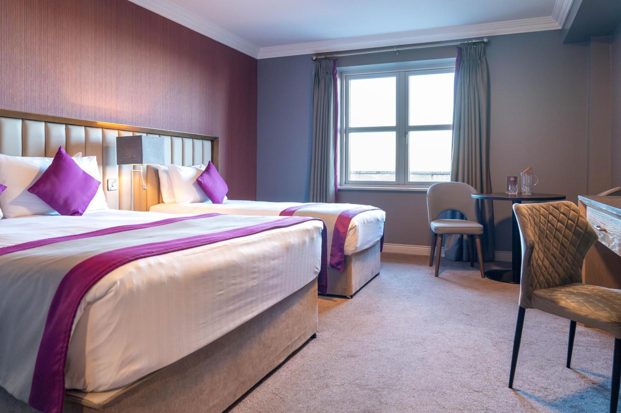 Hotel Midlands Park 4*