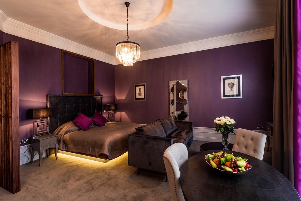 Midlands Park Hotel